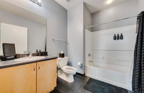 West Loop - City Views With In & Out Parking 5 - Foto 30