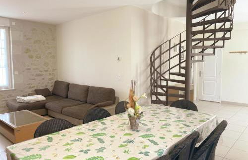 Gîte en Val de Loire: confort, jardin, parking et WiFi inclus - FR-1-491-452 - Foto 8