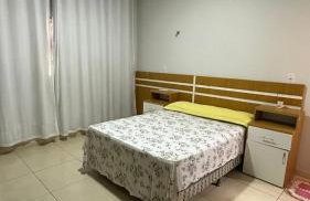 Casa familiar no Campestre, tranquila e bem localizada - Foto 1