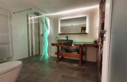 Ferienhaus Balkenkunst - Foto 24