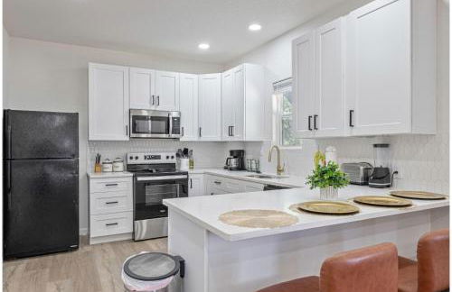 Glorius Amazing 2BR1BA Stay Near Lively Downtown - Foto 6