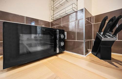 Spacious 6-Bed with Pool Table Desks in every room - Foto 60