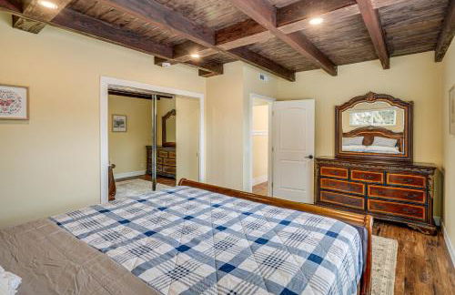 Del Rey Oaks Vacation Home with Mini-Golf Course! - Foto 16