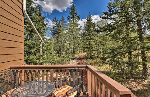 Woodsy Cabin Hideaway with Deck Hike, Fish, Escape - Foto 19