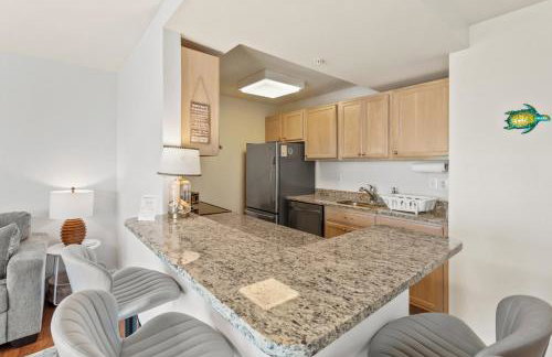 Bayfront Boardwalk Condo w Sunrise Views - Foto 8