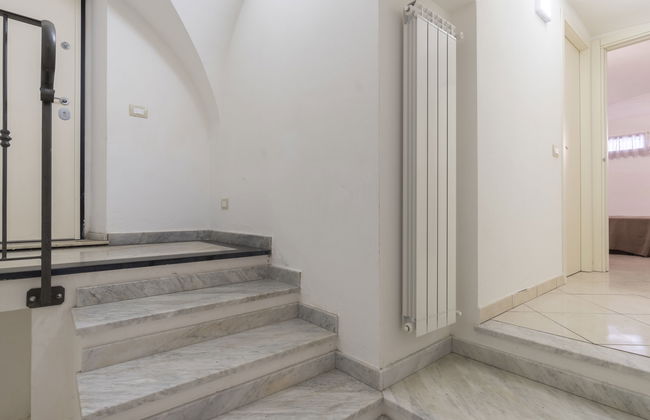 2 bedroom Apartment in San Bartolomeo al Mare - Photo 15