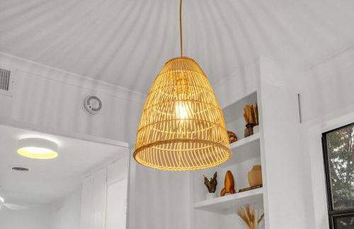 Modern King Bed 5 mins to Downtown - Foto 40