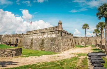 Island Suite - Walk to Downtown! - Foto 23