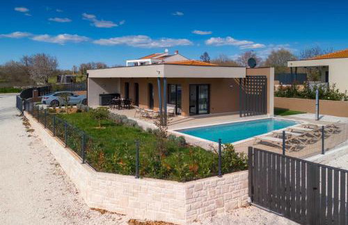 Vila Kumpanija with Pool by Vacay Villas - Photo 60