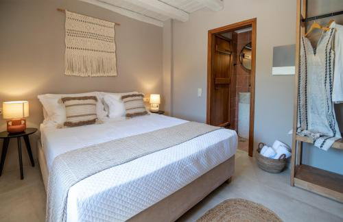 Pavlina Villa , a hidden gem with heated pool and ping pong! - Photo 37