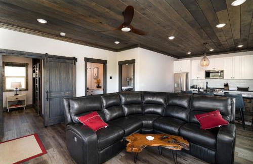 Overlook Cabin. Romantic Views Fire Pit/Hot Tub & Zion Adventure - Foto 8