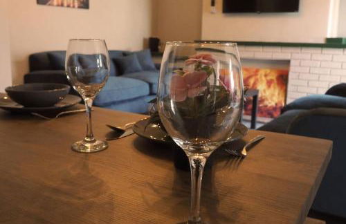 4 Bed - Parking - Near M4 - Ideal for Workers - Foto 15