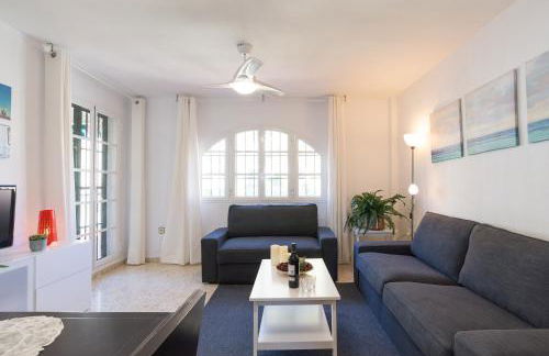 Sandy Playa Golf Málaga con Parking - Photo 50