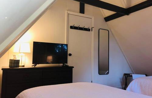 Newly renovated A-frame 5 Min walk to main street - Foto 29