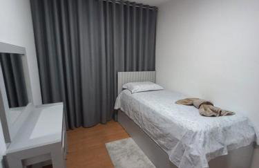 Apto Novo Próx Shopping Poços MG - Foto 18