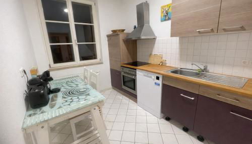 Stötteritz Holiday Apartment - 3 Rooms - 6 People - 5 beds - Balcony - Great public transport 11 minutes to the city - Foto 5