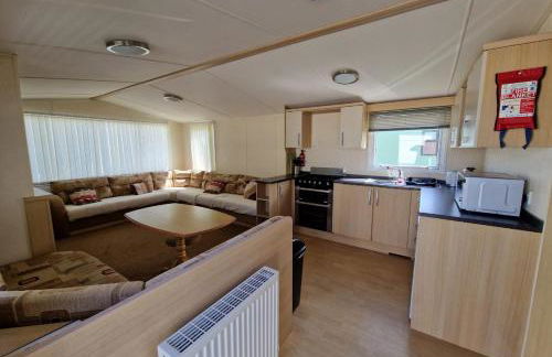 Cozy 2 Bedroom Static Caravan in Clarach Bay , Aberystwyth - Foto 15