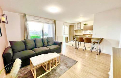 L'atelier Chic - Wifi fibre - Parking privée - Balcon - NETFLIX - Photo 9