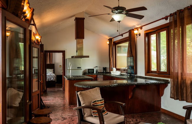 Exquisite Private Coastal Retreat 3 Bedroom Home by RedAwning - Foto 13