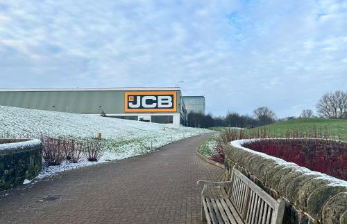 Dovefield House - Modern 3 Bed Home from Home - Alton Towers, Uttoxeter Races - Foto 41