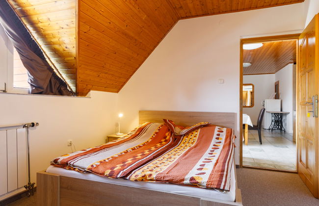 4 bedroom Apartment in Siófok with garden - Photo 9