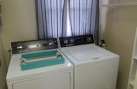 68 East Grand Ave - Photo 23