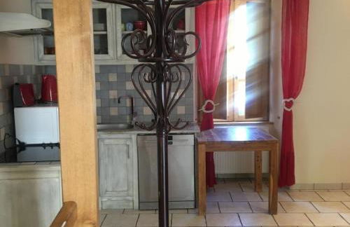 Maison confortable avec balcon au cœur de Cadouin, proche de Dordogne et grands sites touristiques - FR-1-616-196 - Foto 5