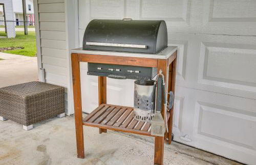 Walk to Terramar Beach! Home with Pool and Dock Access - Photo 28