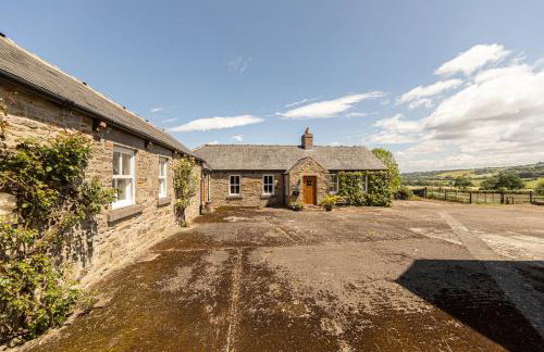 Swallows’ Barn - Photo 2