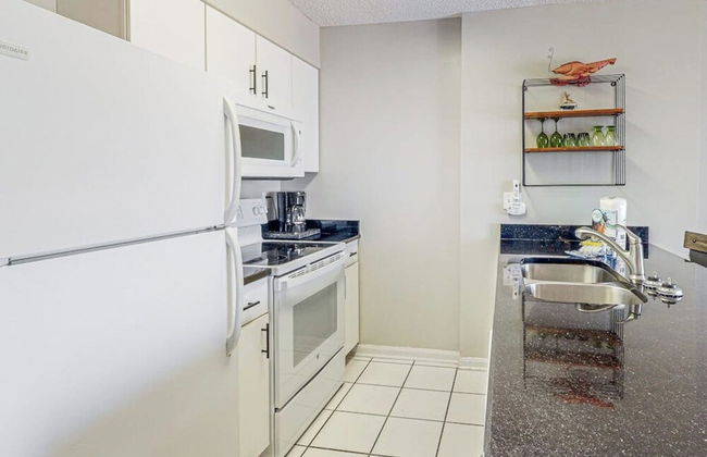 Tradewinds Condos by Hosteeva - Photo 38