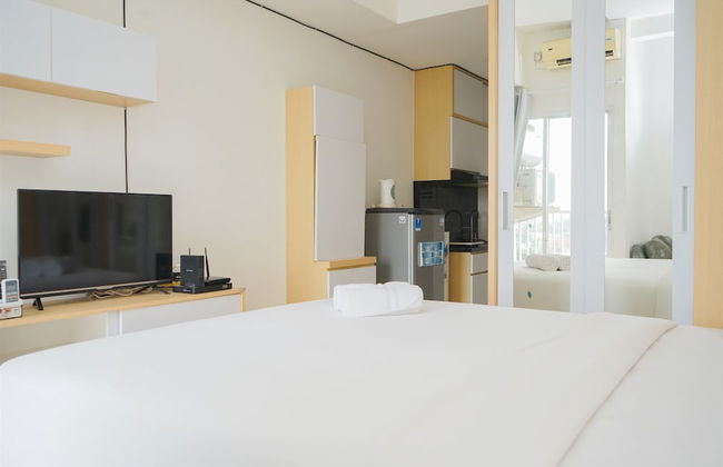Fancy And Nice Studio At Skylounge Tamansari Apartment - Foto 12