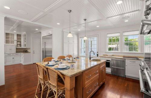 Estate with Private pool tennis court and playground - Foto 17