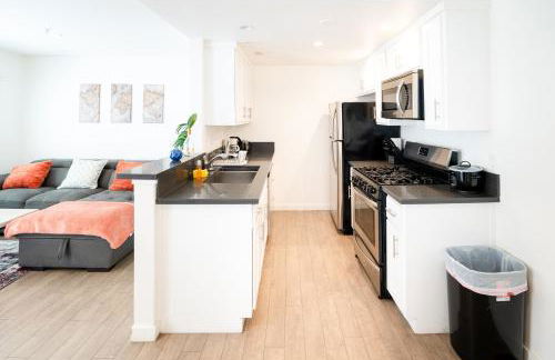 Stylish 1 Bedroom Apartment in Hollywood Near Downtown LA Free Gated Parking Full Kitchen - Foto 10