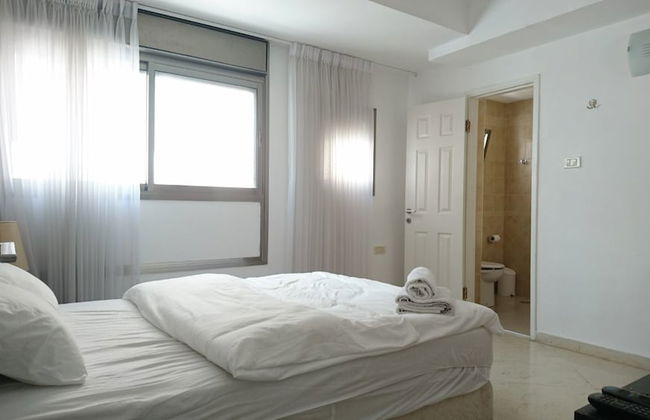 TLVSublet Hayarkon - Foto 11