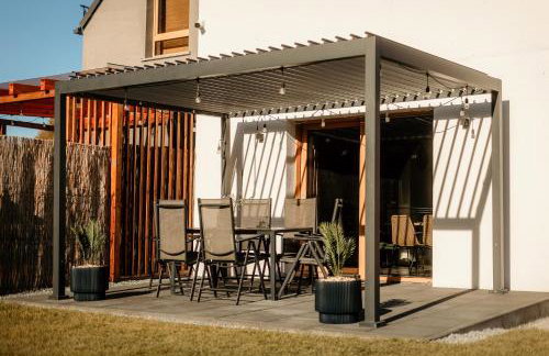 Apartament Pod Wzgórzem z Sauną, Jacuzzi i Basenem - Foto 23