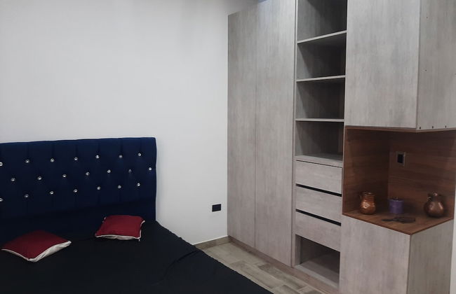 Near the Embassy Studio Apartment - Foto 3