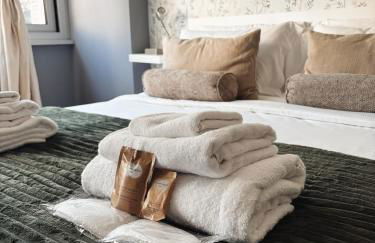 Twentythree Luxury Apartment - Photo 19