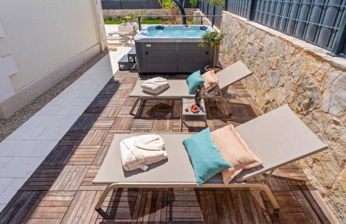 Villa Ora with Heated pool, Whirlpool, 4 bedrooms - Foto 7