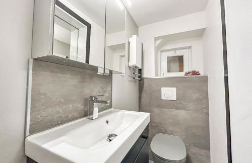 Studio moderne, cosy, parking, parfait en duo - Photo 26