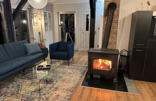 Forest Cabin Nest-Family Retreat for 7 with Sauna & Hot tub - Foto 33