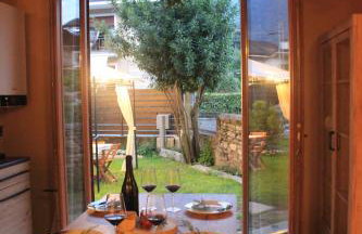 AgliChalet Erbe Montane-Vasca idromassaggio privata condivisa tra i due chalet, con parcheggio privato e colonnina ricarica auto elettrica con supplemento - Photo 14