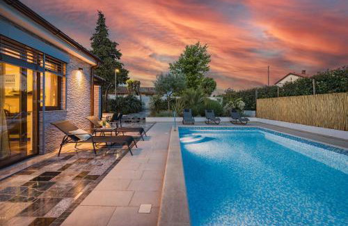 Holiday house Mara with a private pool - Foto 6