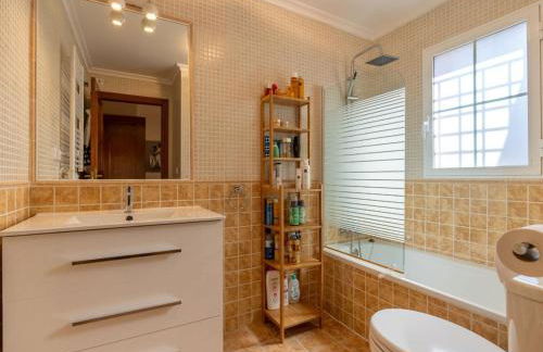 Villa in Fortuna with Private Pool - Foto 19