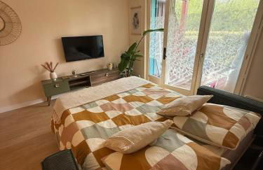 T2 élégant plus piscine - Photo 18