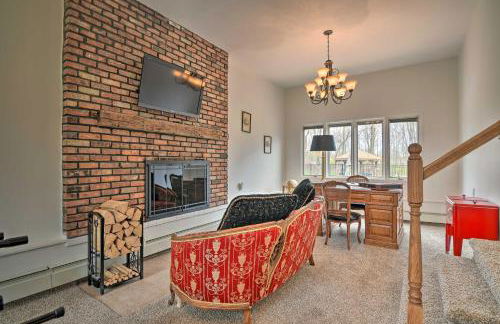 Lovely Highland Home with Pool and Hot Tub! - Foto 26