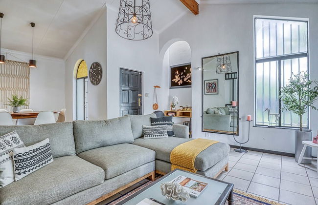 Modern Spanish House-3br-pool-solar-samrand - Foto 1