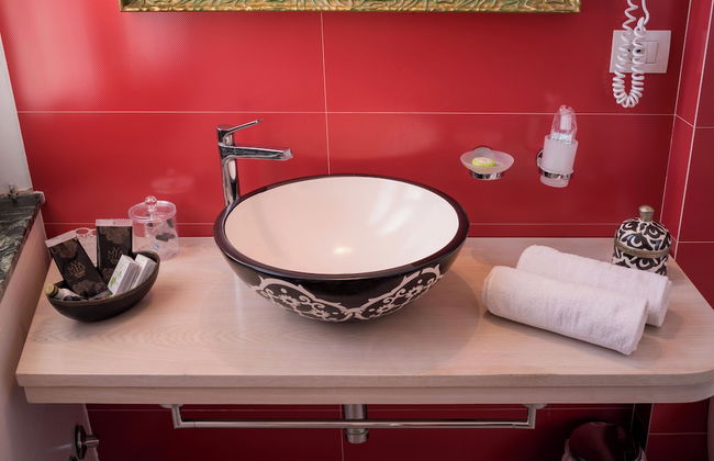 Porta Di Mezzo Luxury suites and rooms - Photo 30