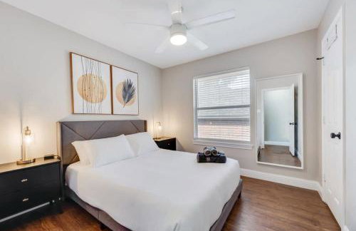 Boho Chic Home w Backyard Paradise - Pool + Grill - Foto 25