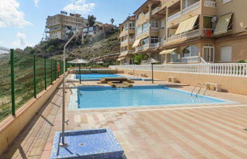 Awesome Apartment In Cala Del Moro - Torrev - Foto 8