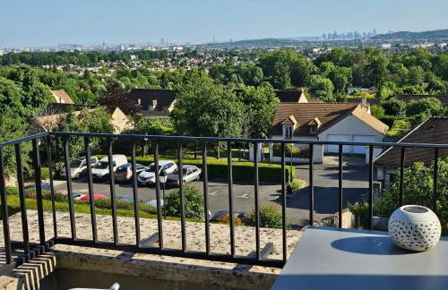 L' Eglise - 2 pièces avec balcon au dernier étage vue Paris - Foto 11